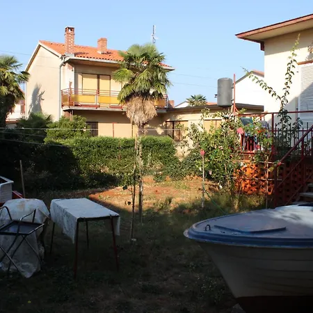 With Parking Space - 6994 * Umag