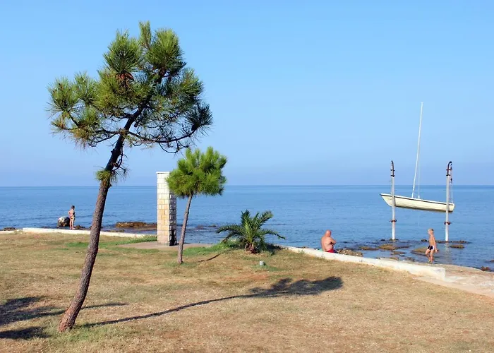 With Parking Space - 6994 * Umag